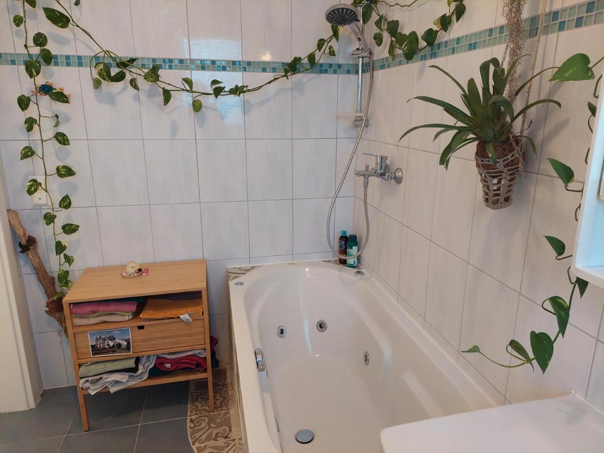 Gemutliche Und Helle Wohnung - Nahe Schlossberg Graz Esterno foto